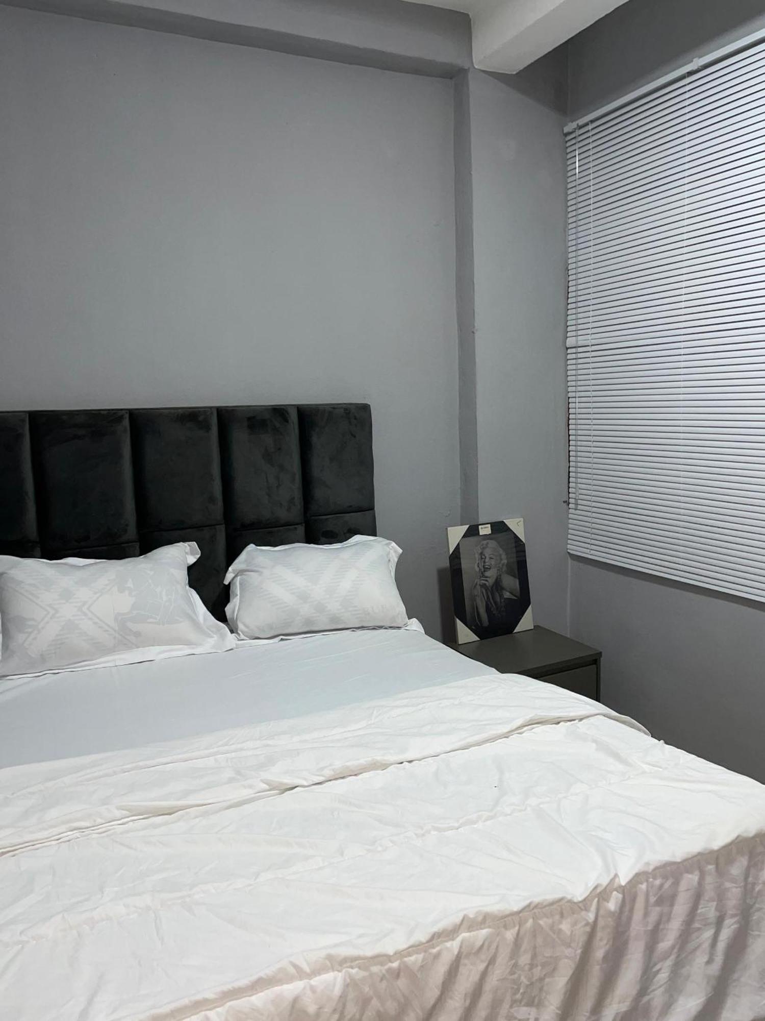 Villa Ecolinkshouse Yaoundé Esterno foto